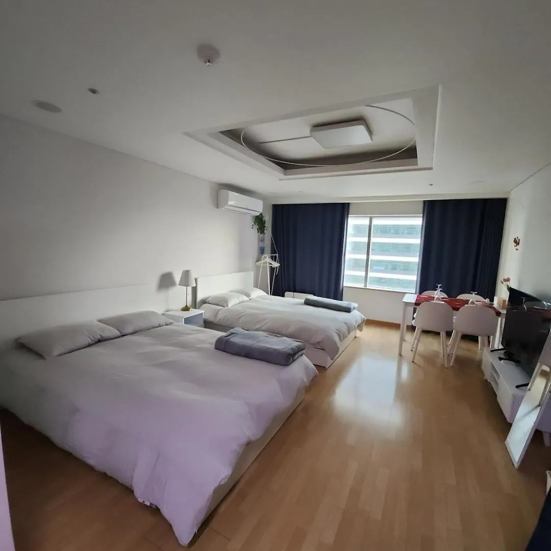 Guest house Hongdae Cleanhouse Hotel Seoul South Korea